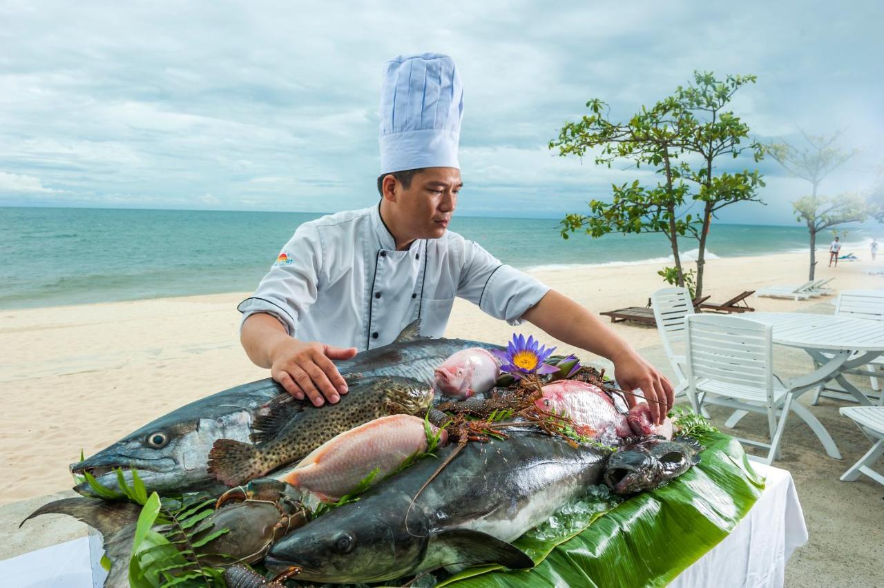 Sun Spa Resort & Villa Dong Hoi Exteriör bild
